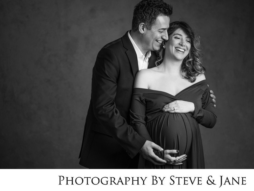 Alexandria VA Maternity family portrait photographer