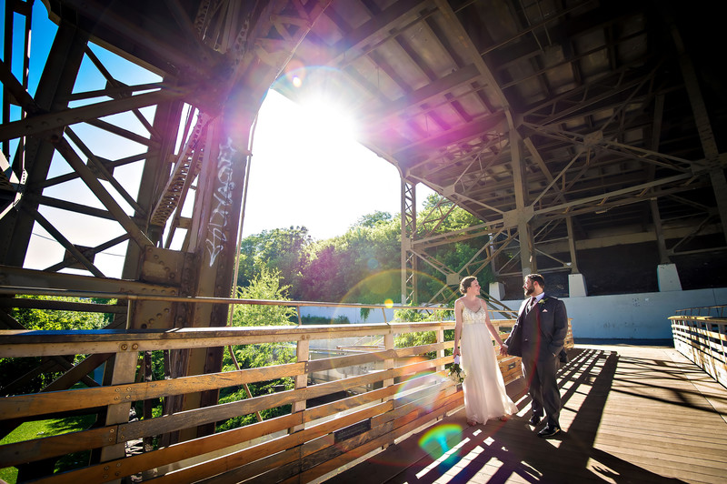 Kylie Allen Lakefront Brewery Wedding Photographers Roland Kylie Allen Lakefront Brewery Wedding Photographers