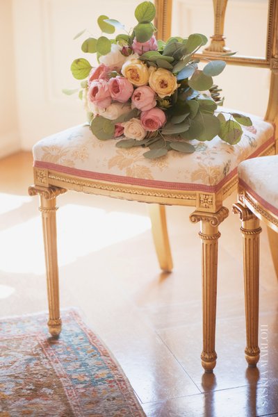Schloss Vollrads Hochzeitsfotografin Sommer-Bouquet
