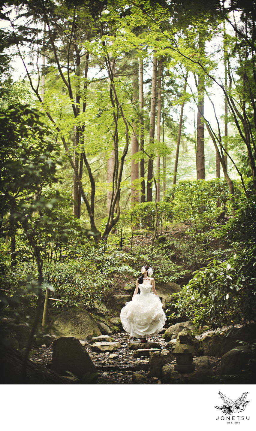 Nitobe gardens bridal portrait with forest and rocks