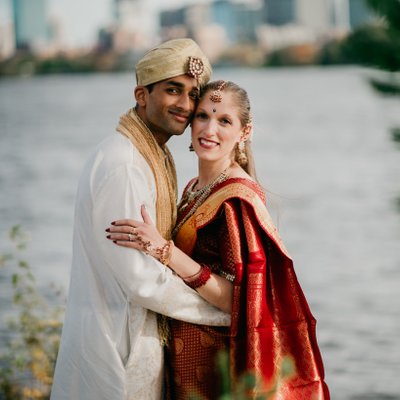 Boston Wedding Photographer captures couple in front of skyline!