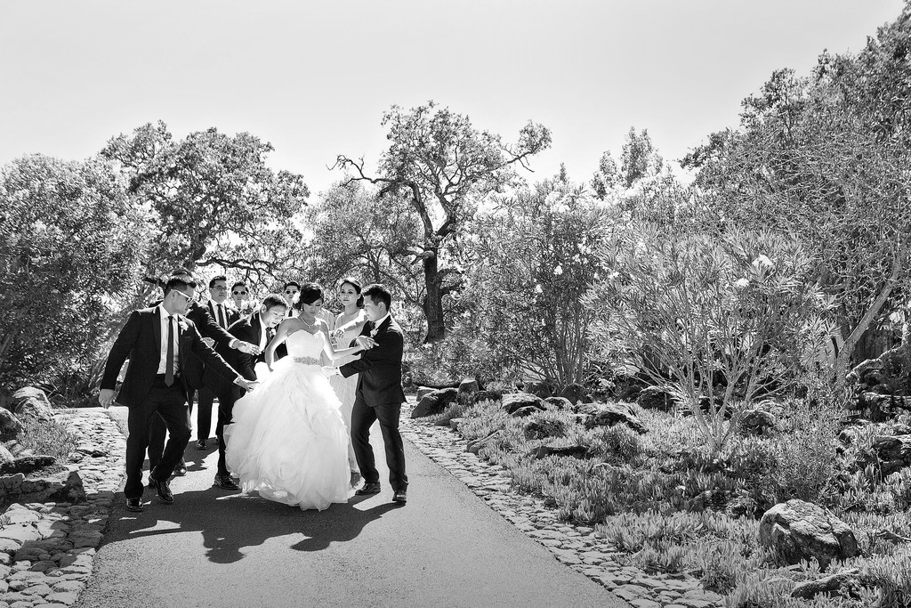 Memorable Wedding Moment Help Bride Walk Down Hill