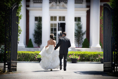 Mansion Wedding Photographer Glen Cove deSeversky Oheka Castle