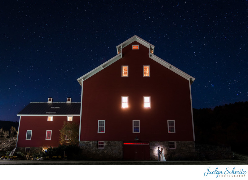 Barn wedding photos Indiana