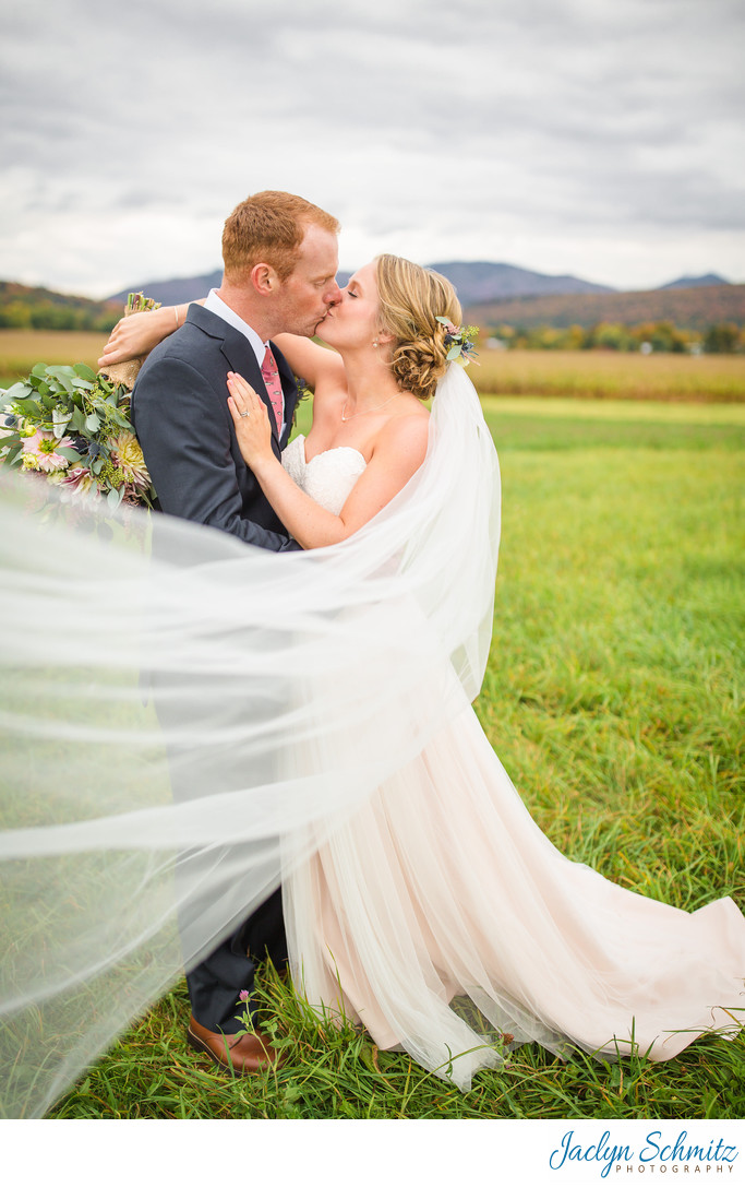 wedding photos barn boyden farm