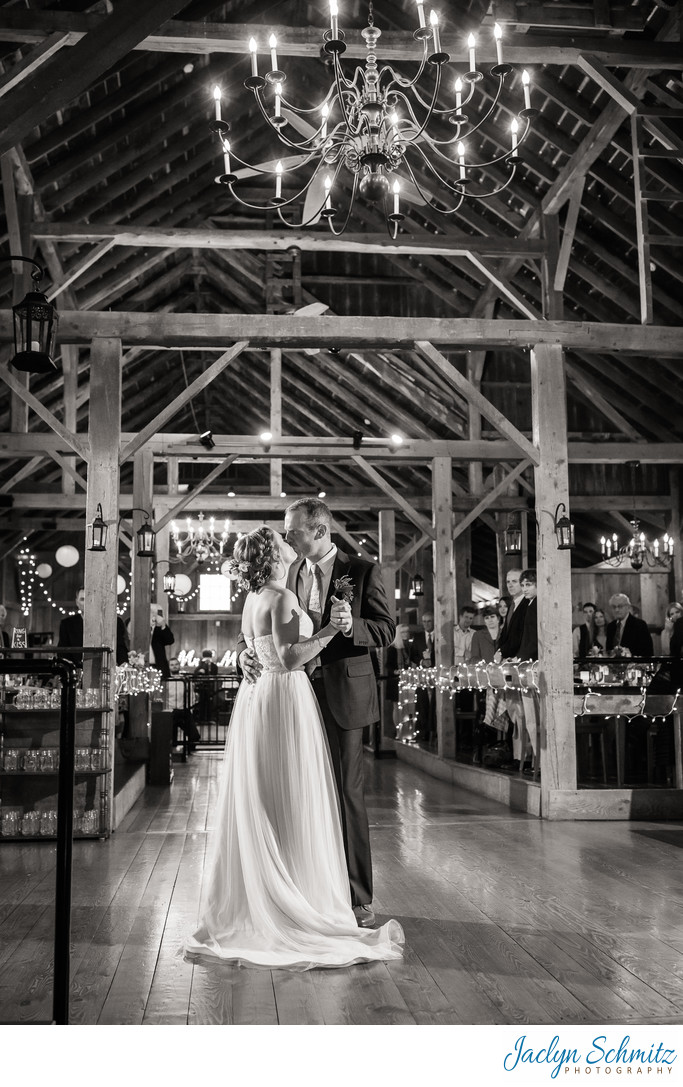 Wedding photographer Barn at Boyden Farm