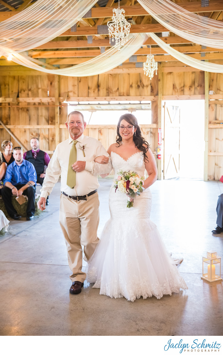 Franklin County Field Days barn wedding ceremony