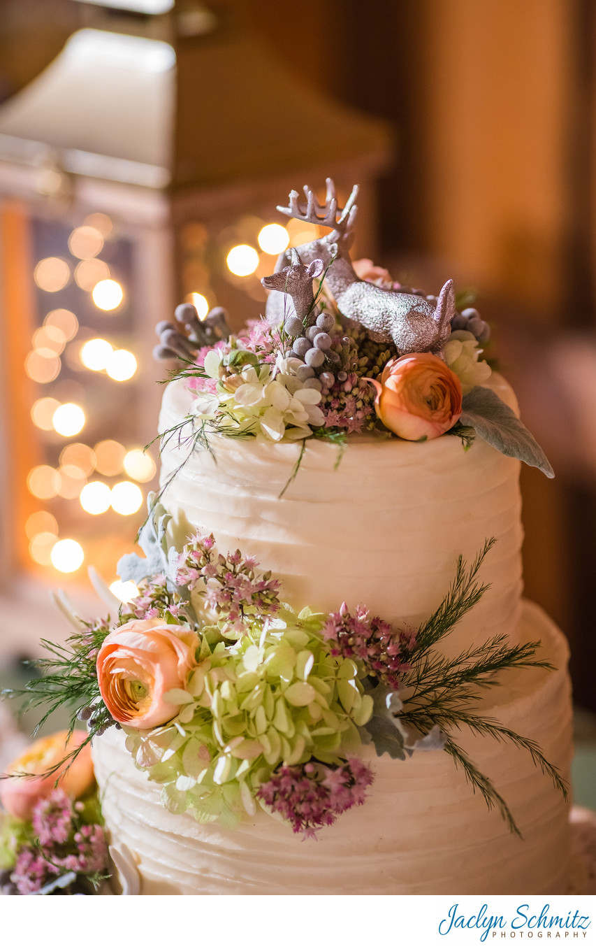 Deer wedding cake by Sweetie Pies Nancy Cadieux