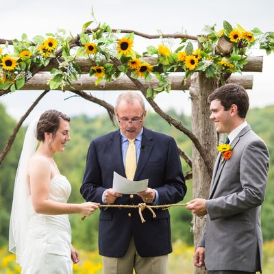 Knot tying wedding tradition