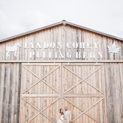 Pulling barn wedding photos