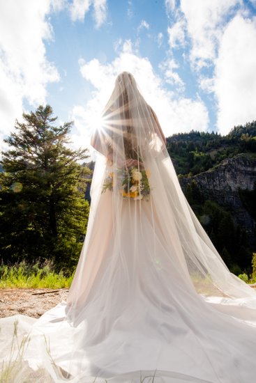 Logan Canyon Bridal Photographer