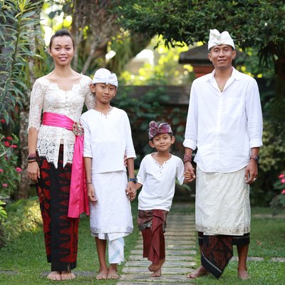 Balinese Family Photographer