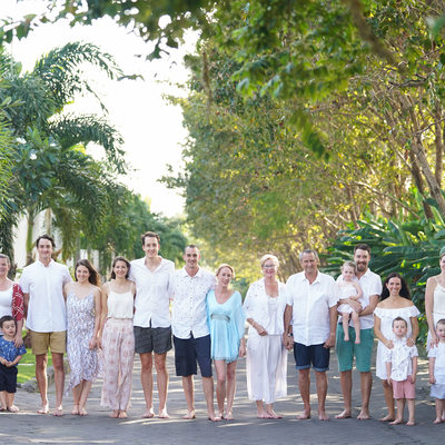 Huge Family Photography in Bali