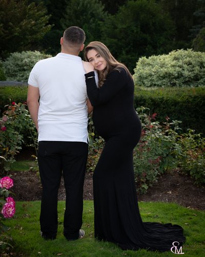 Maternity session, mom and dad, Erin Malcolm Photography