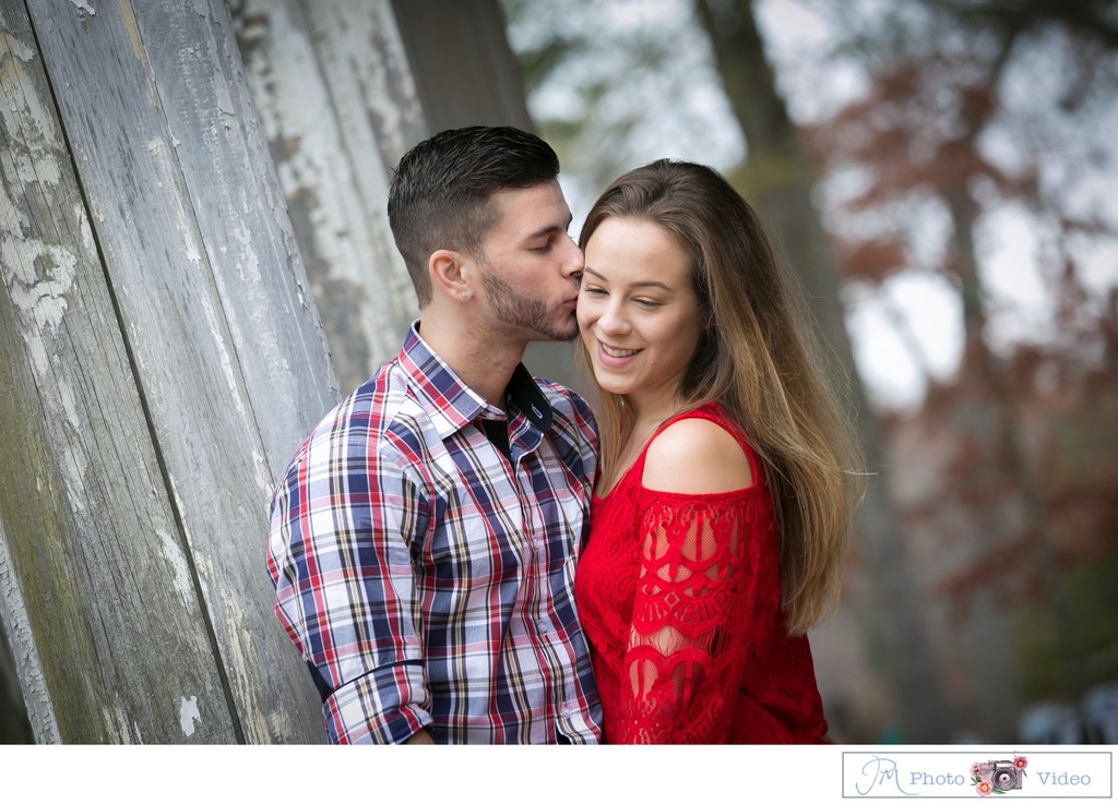 Fall Engagement Pictures on Long Island