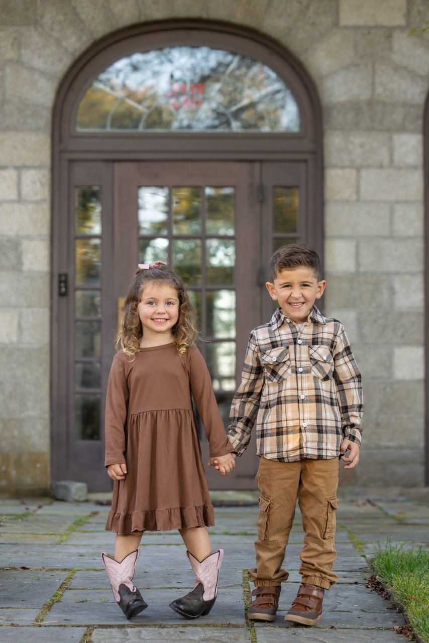 Fall sibling shoot