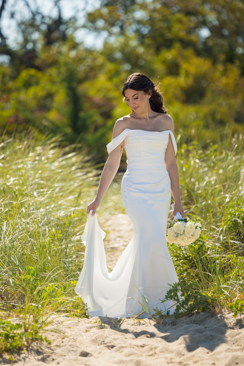 Beautiful bridal portrait at The Pavillion at Sunken Meadow