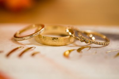 wedding rings st louis wedding photographer
