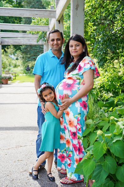 Cute Maternity Photos with Kids