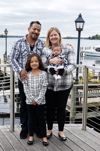 Wayzata Harbor Family Portraits