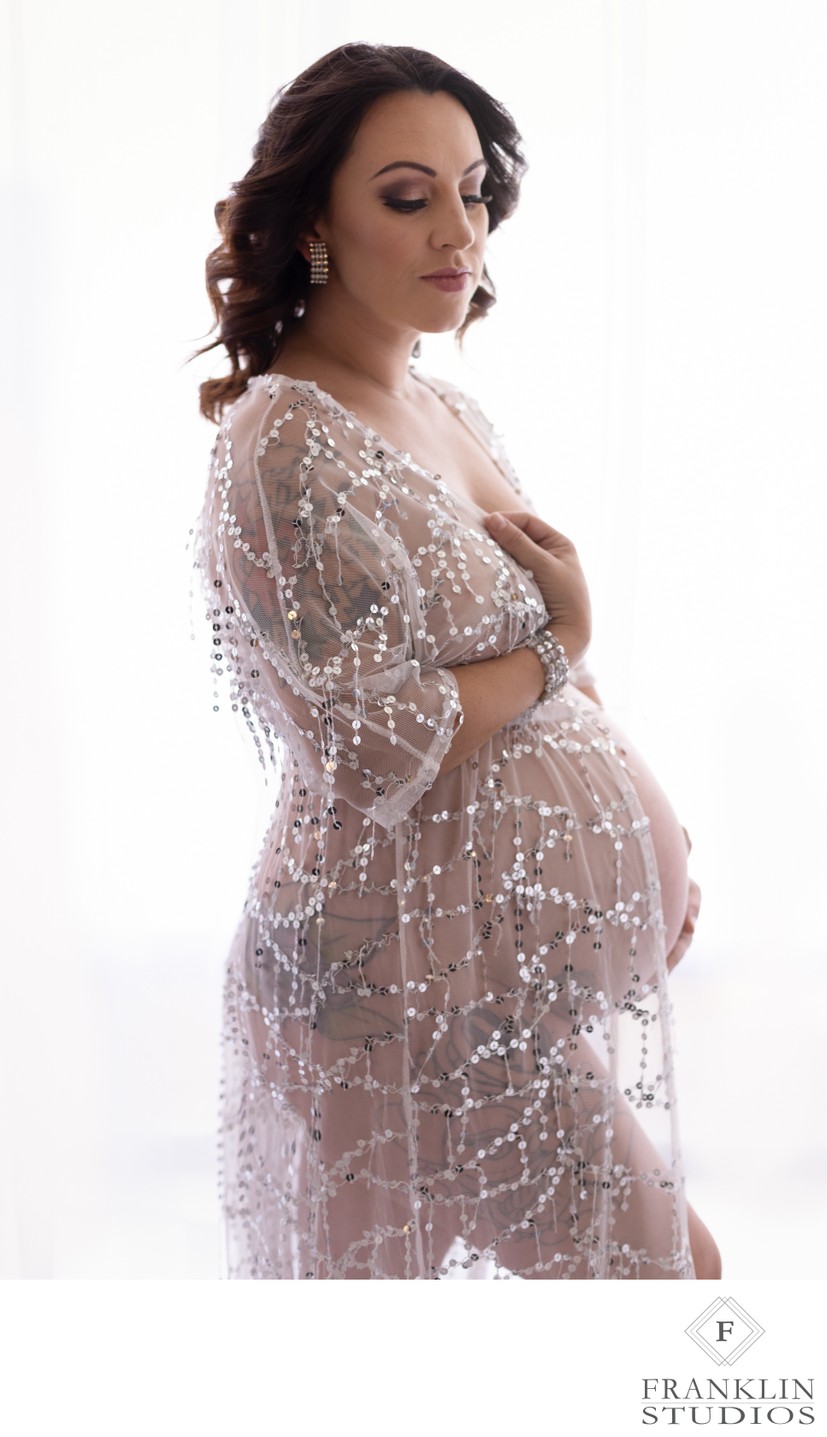 Pregnancy Portrait Photographer in Arizona