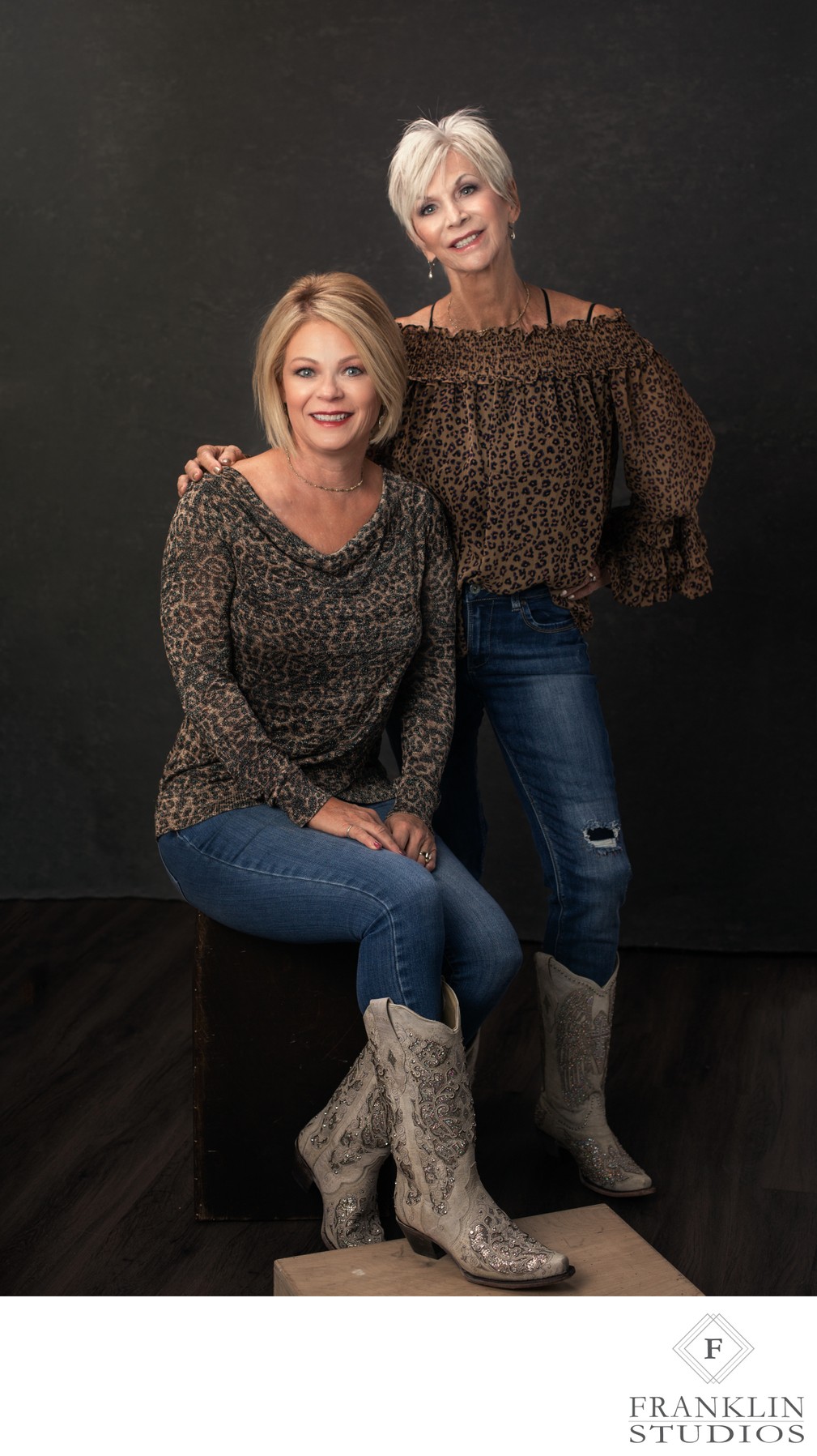 Mother and Adult Daughter Photoshoot