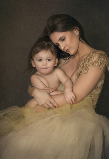 Fine Art Portraits of Mother and Child