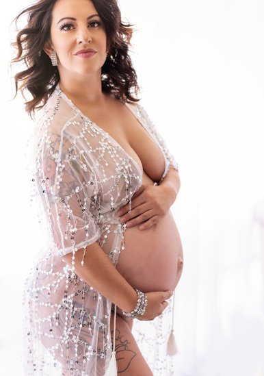 Empowering Maternity Photographer AZ 