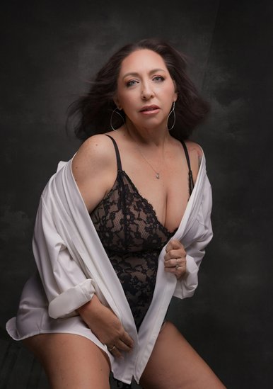 Luxury Boudoir Photography for Women Over 40|Scottsdale