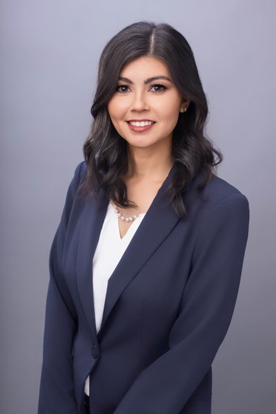 Headshots for Motivated Professionals in Arizona