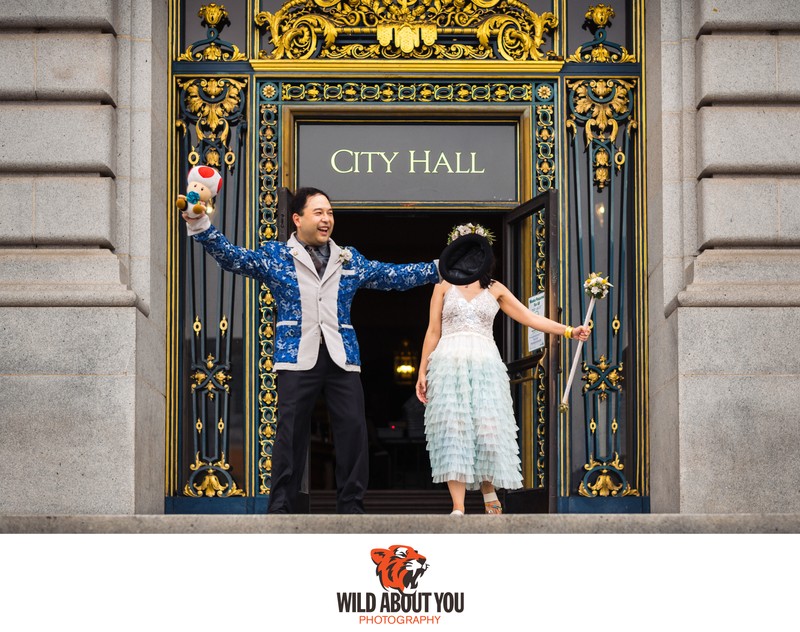 elopement photographers SF City Hall