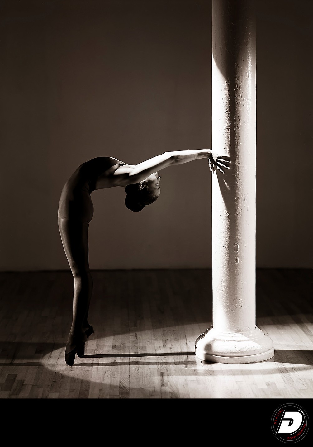 Pillar Ballet Dancer On Toe Photographer