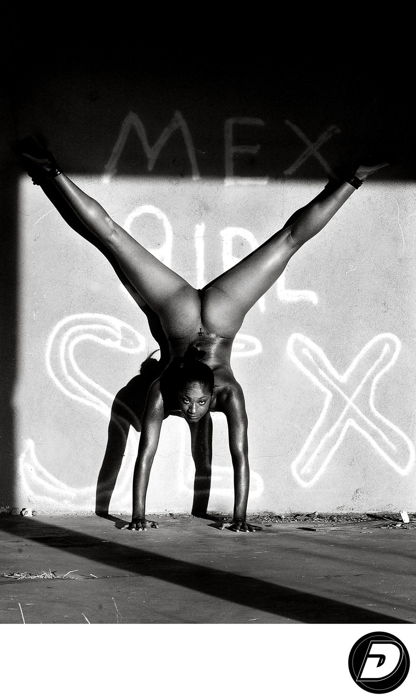 Lifestyle - Harlem Renaissance Photographer DracInc