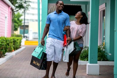 Shopping Couple Freeport Bahamas Advertising Photograph