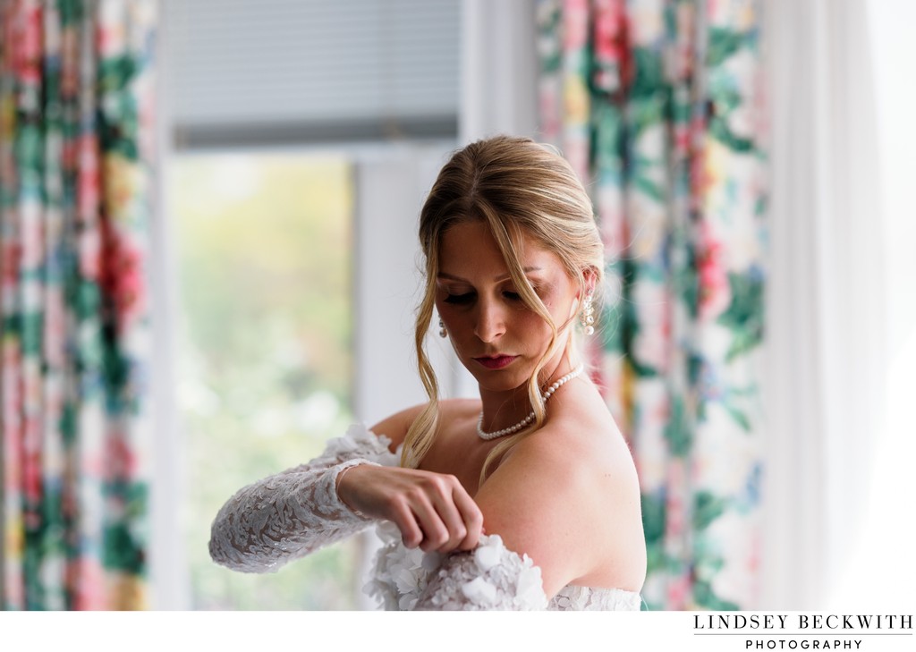 Kirtland Country Club wedding photos