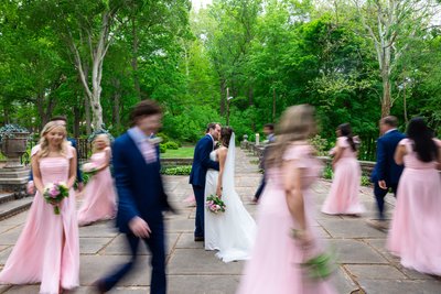 Cleveland wedding photographer - Lindsey Beckwith