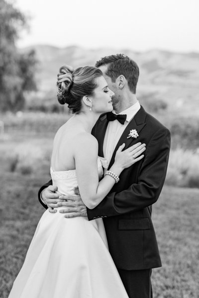 Elegant Napa Valley Wedding Photography Services

