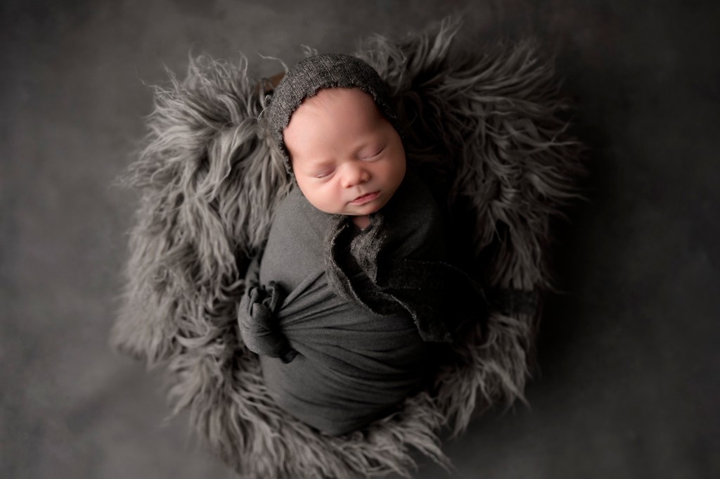 Pittsburgh Newborn Photographer Leeann Marie