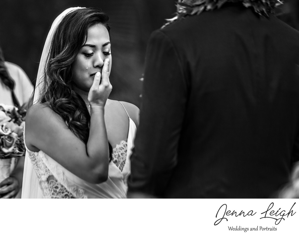 Hilton Hawaiian Wedding Photographer