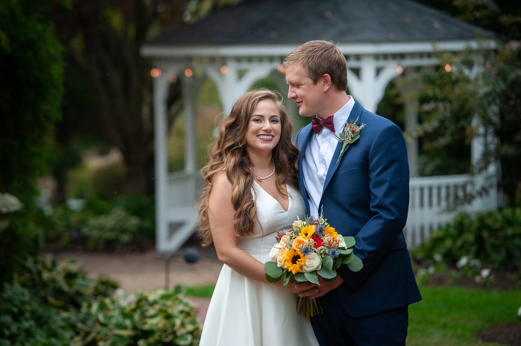 The Farmhouse Wilmington Wedding Portraits
