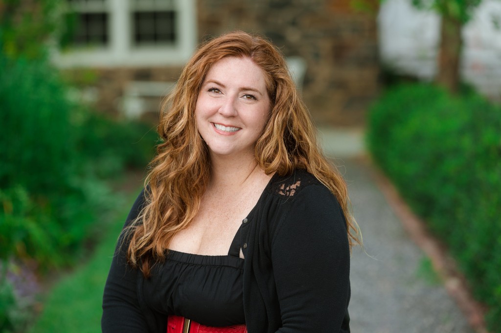 Outdoor Headshots in New Castle County