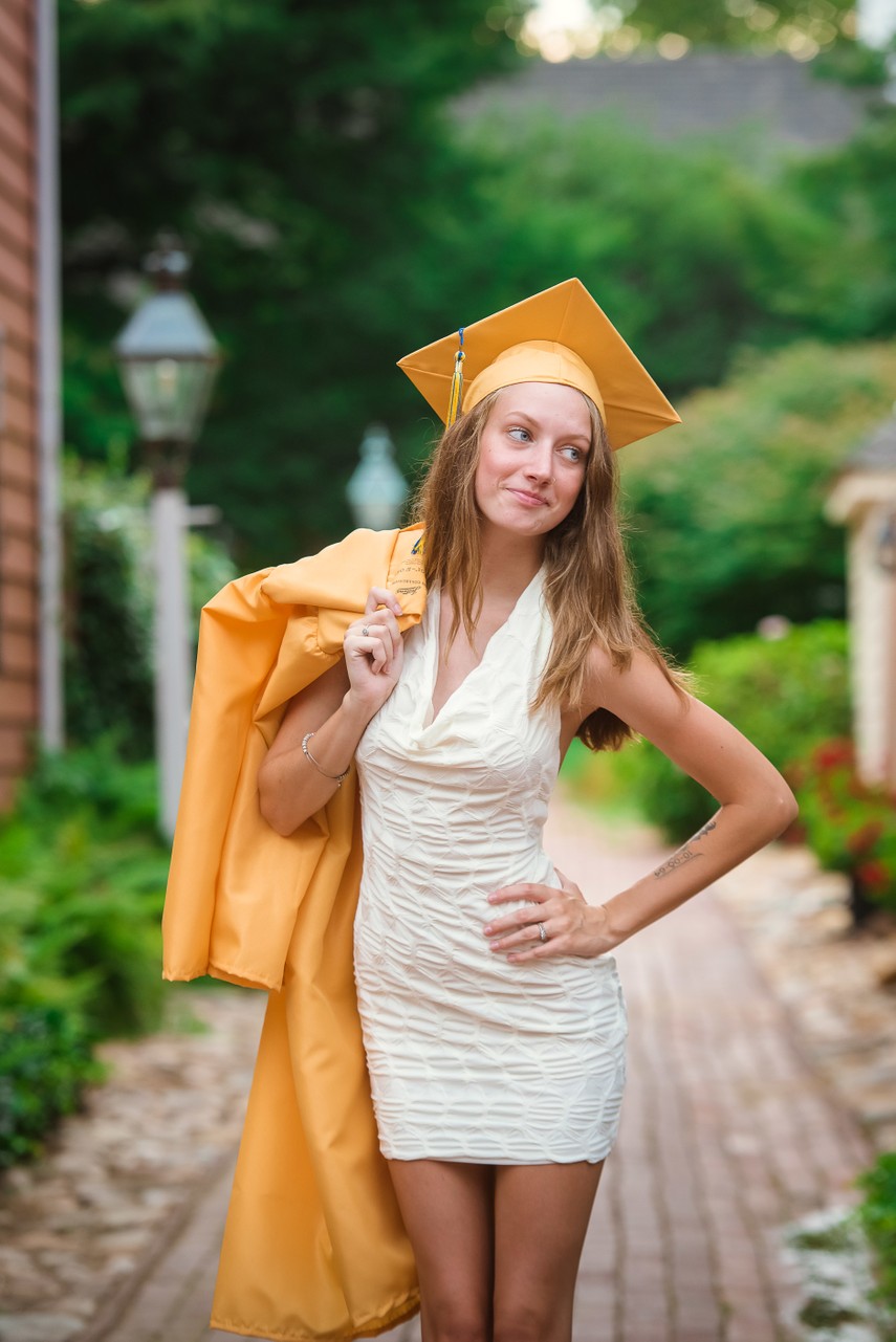 High School Graduate Portraits in New Castle