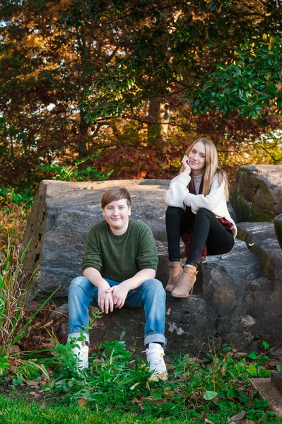 Siblings Portrait in Wilmington, Delaware