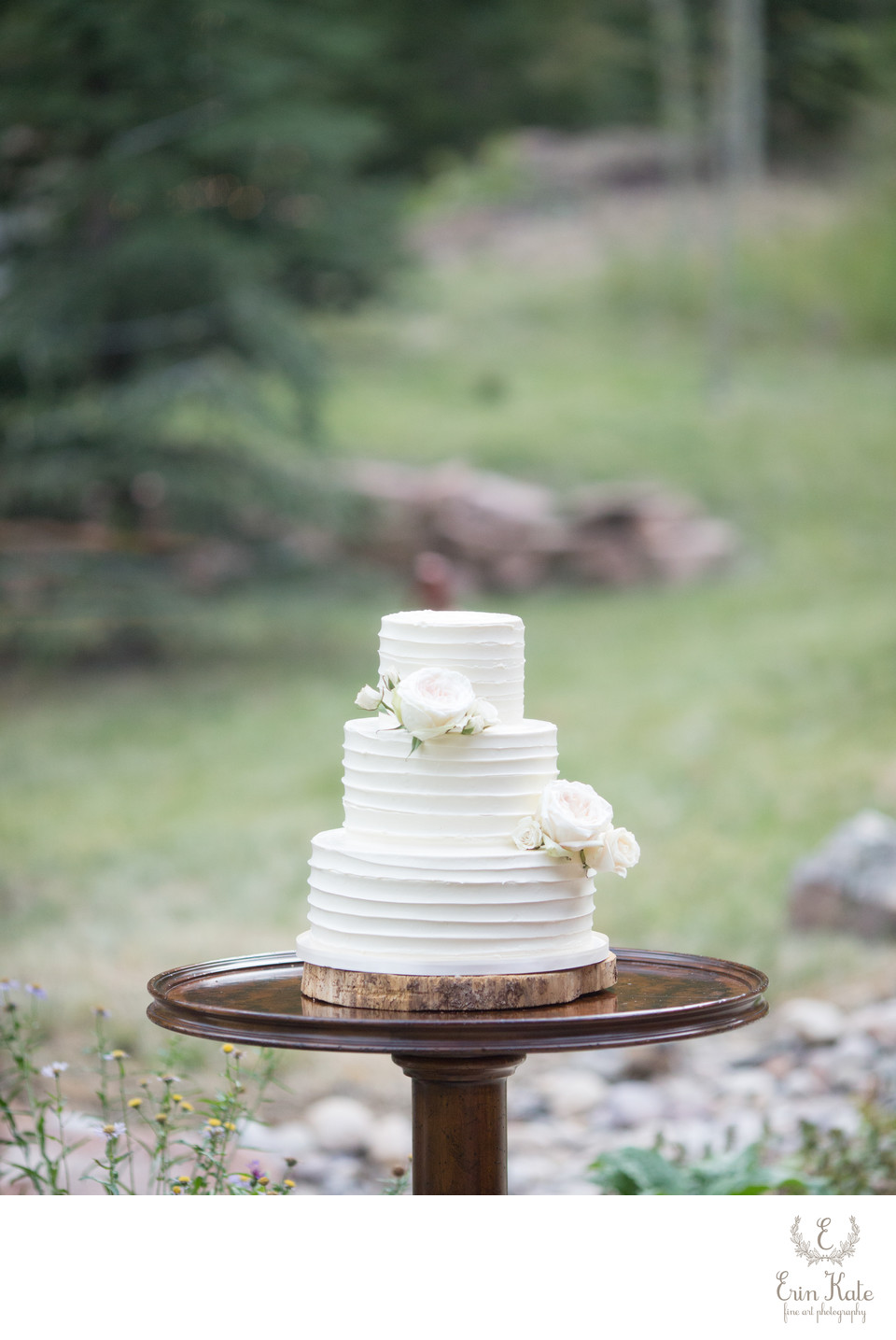White Wedding Cake Photo