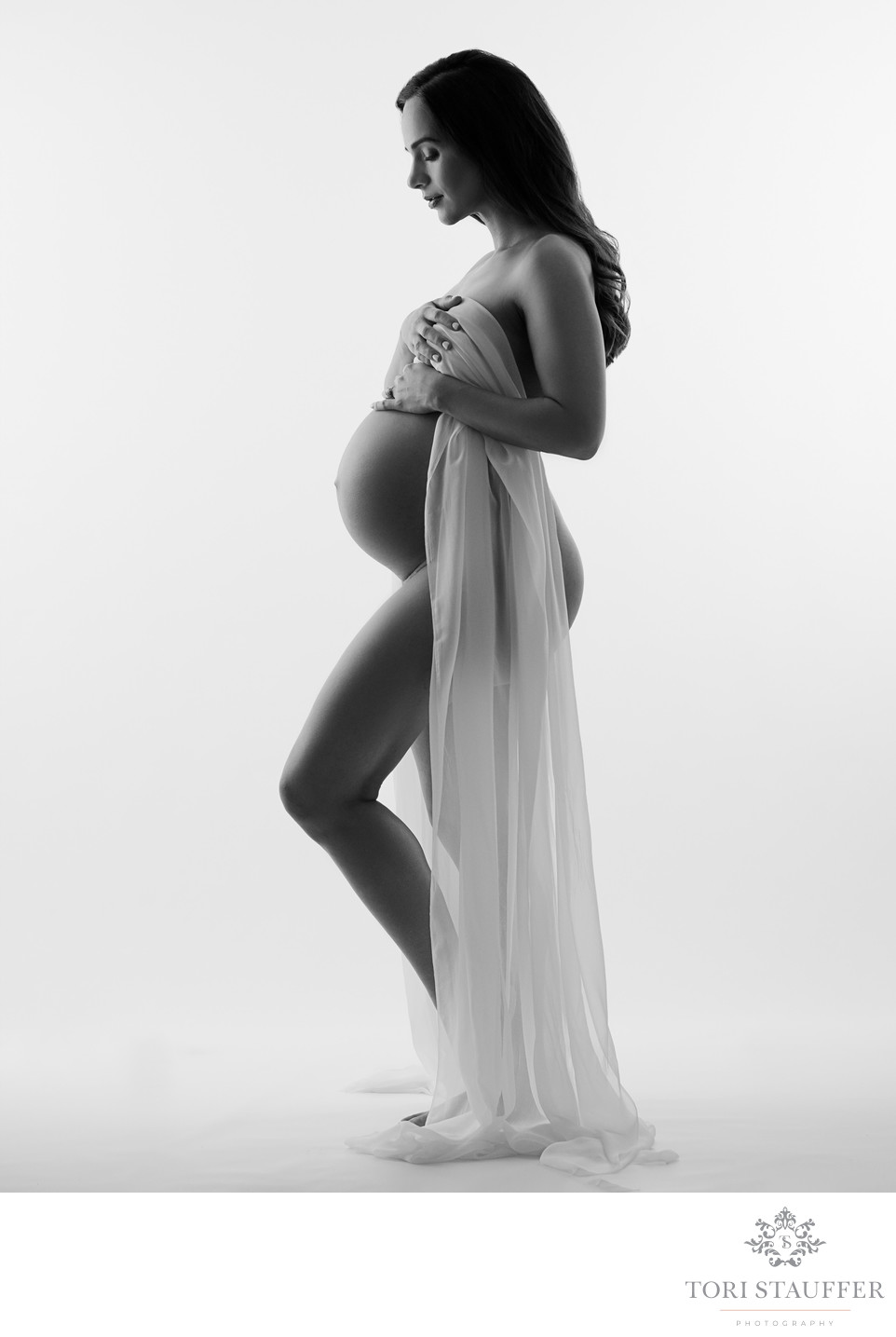 Black And White Maternity Photos Maternity Photographer In Jacksonville Jacksonville 