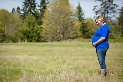 Seattle Maternity and Pregnancy Photography Photographer | Seattle Discovery Park 