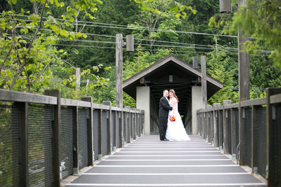 Salish Lodge Snoqualmie Falls Wedding Photographers