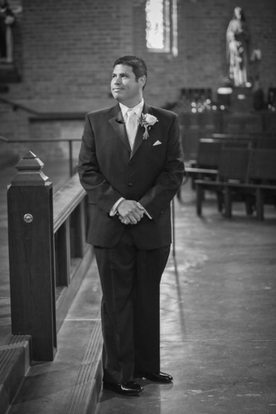 Wedding Photo at Blessed Sacrament Church | Seattle 