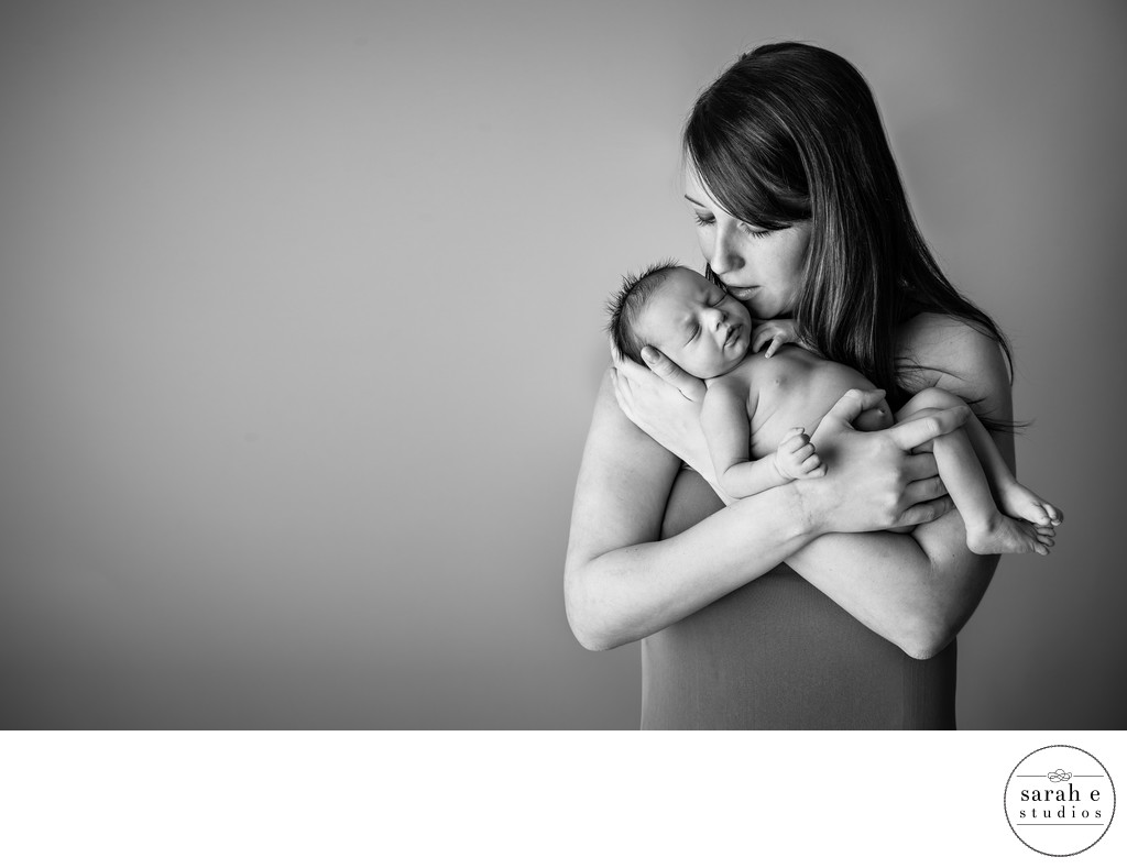 Best St. Louis Newborn Photographer for Moms