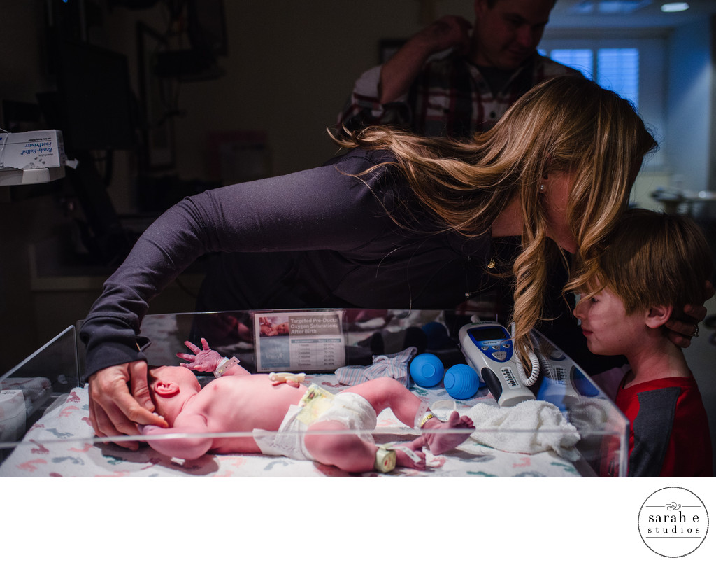 St. Louis Mercy Hospital Photographer of Newborns